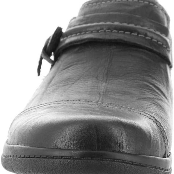 🖤 Clarks Cheyn Madi Women’s Slip-On Flats – Size 8 N Narrow - Picture 11 of 11
